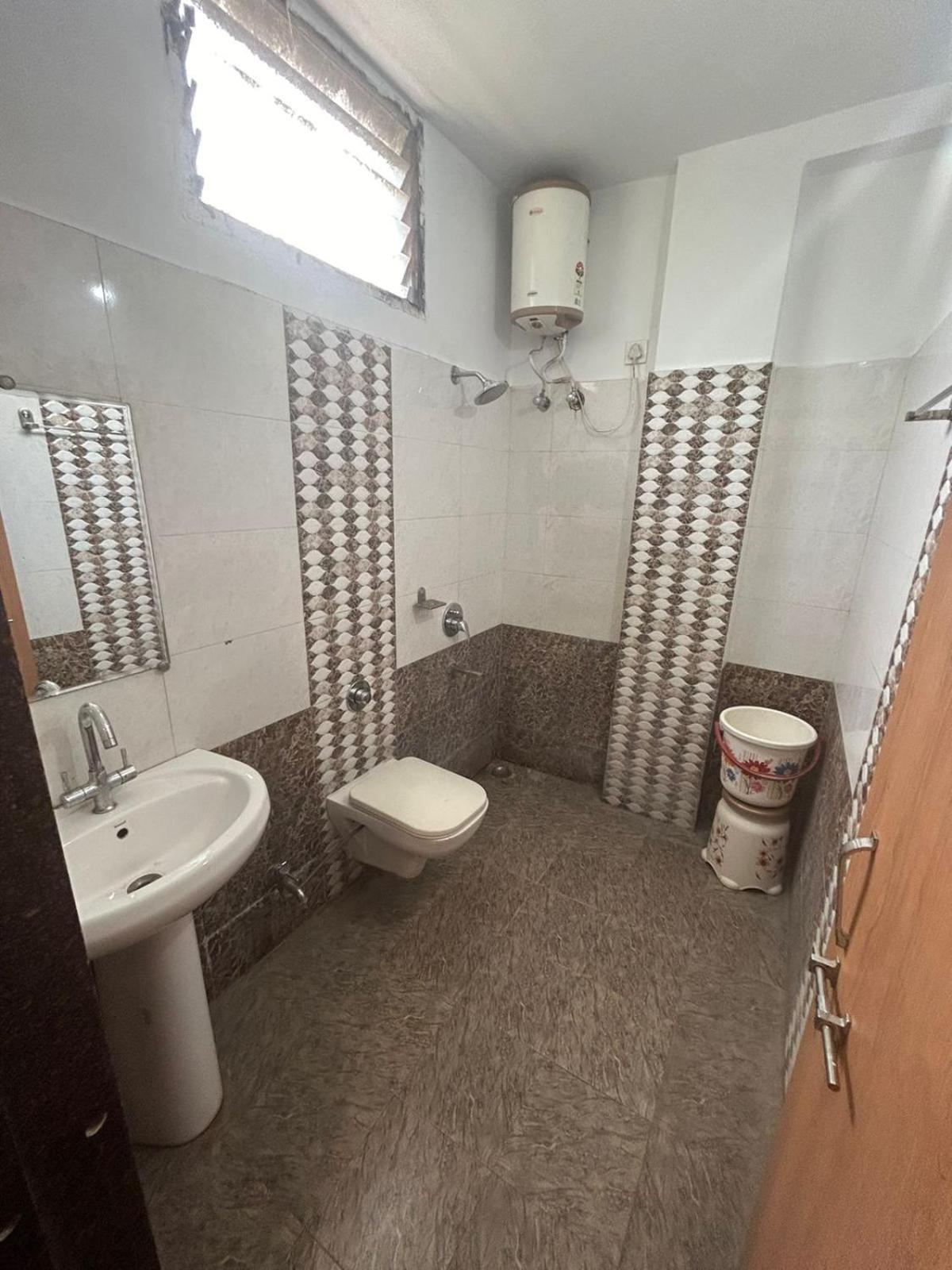 Hotel Tawa Plaza Itārsi Dış mekan fotoğraf